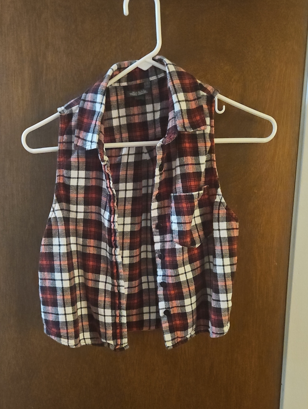 wild fable Red and White Plaid Sleeveless Button-Down Shirt